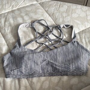 Free to be wild lululemon sports bra